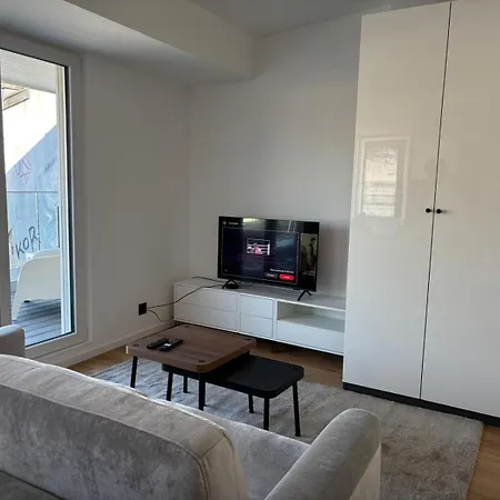 The Simplon Terrace 3 Min From Station 63 Appartement